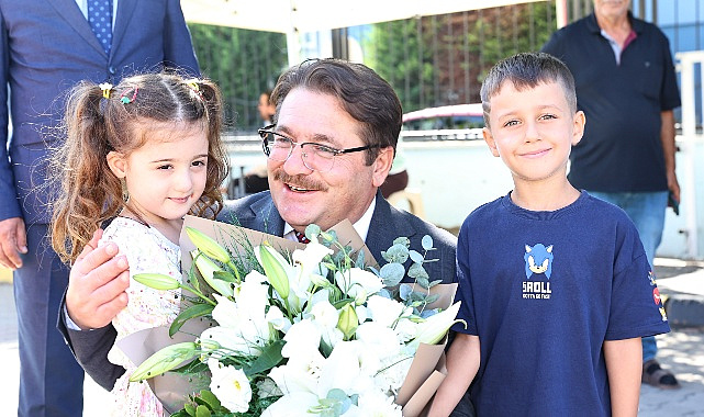 SAKARYA’DA UYUM HAFTASI HEYECANI: 49 BİN ÖĞRENCİ OKULLARIYLA BULUŞTU