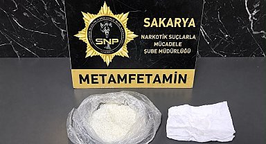 Sakarya'da uyuşturucu operasyonu: 2 şüpheliden biri tutuklandı