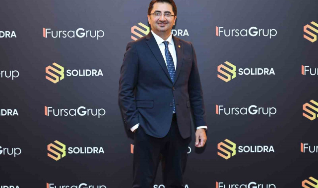 Solidra satın almada yapay zeka ile insan deneyimini buluşturuyor