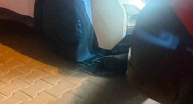Sürücü 'dur' ihtarına uymadı, kovalamaca kazayla bitti: Bir polis memuru yaralandı