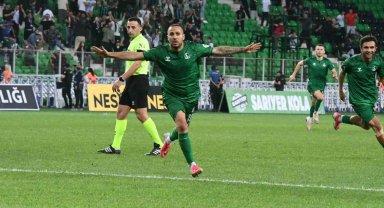 TFF 2. Lig: Sakaryaspor: 2 - Adana 01 Futbol Kulübü SK: 0