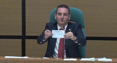 Üsküdar Belediyesi AK Parti'ye geçti