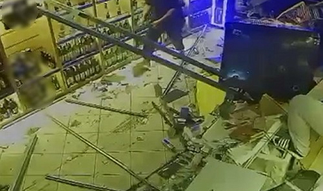 Veresiye tartışması iddiası: Kamyonuyla tekel bayisine böyle daldı