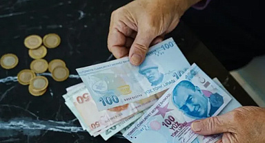 YAŞLILAR İÇİN BAKIM SİGORTASI GELİYOR: PRİMLERİ KİM ÖDEYECEK, SİSTEM NE ZAMAN BAŞLAYACAK?