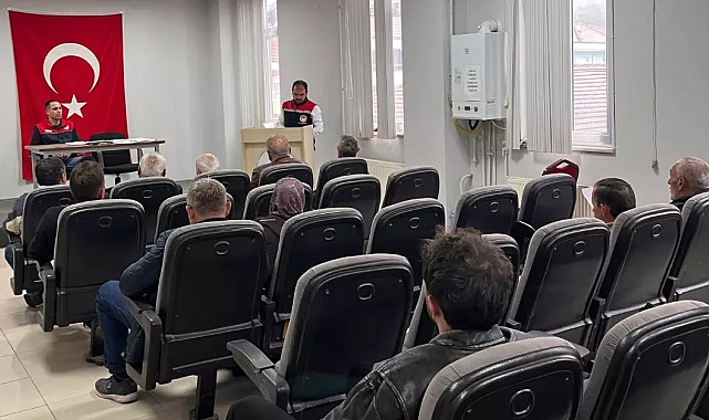 Yığılca'da kanatlı yetiştiricilerine yönetmelik bilgilendirmesi