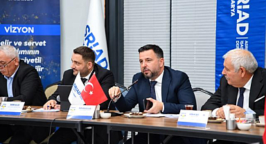 ASRİAD Sakarya, 2026-2027 sezonuna 43. İş Geliştirme ve Ticaret Toplantısı ile başladı