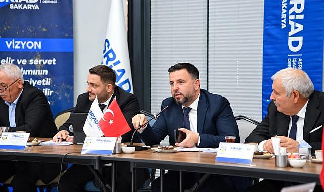 ASRİAD Sakarya, 2026-2027 sezonuna 43. İş Geliştirme ve Ticaret Toplantısı ile başladı