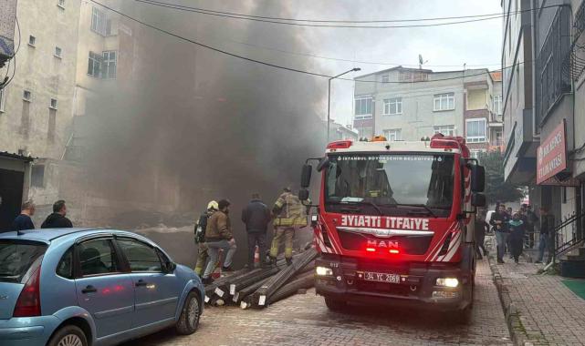 Bahçelievler'de inşaatta yangın paniği