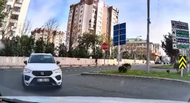 Başakşehir'de ters yöne dönmekte ısrarcı olan sürücüye ceza