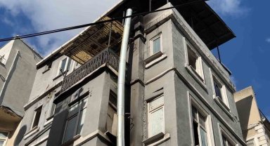 Beyoğlu'nda yangın paniği