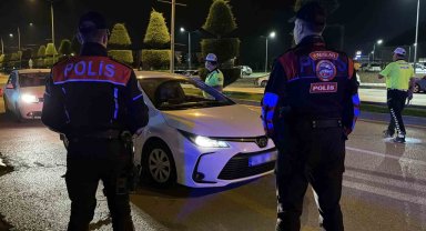 Bolu'da bir ayda 929 şüpheli gözaltına alındı: 50 tutuklama