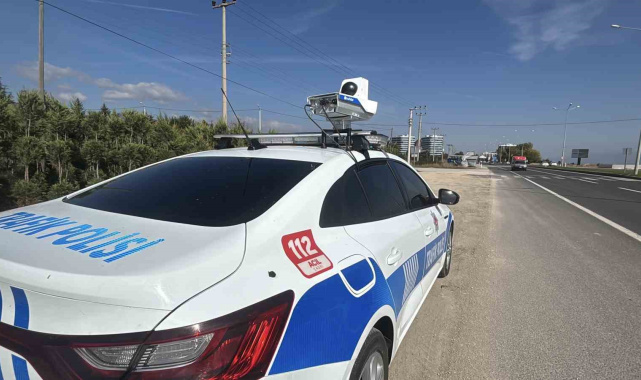 Bolu'da 'Trafiradar' affetmiyor: Hız sınırını aşan sürücülere 2 bin liradan 30 bin liraya kadar ceza
