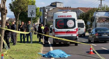 Düzce'de motosiklet yayaya çarptı: 1 ölü, 1 ağır yaralı