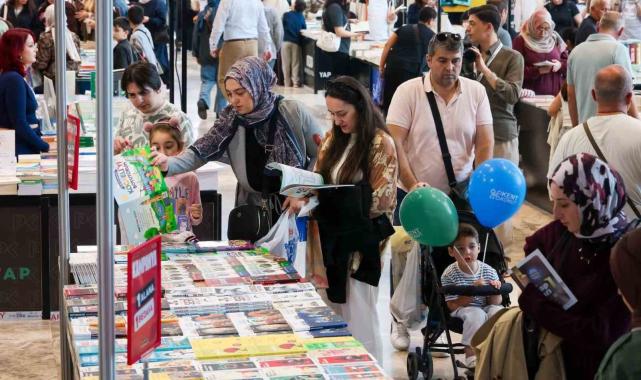 Kocaeli Kitap Fuarı'nı 1 milyon 59 bin 347 kişi ziyaret etti