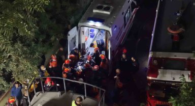 Maltepe'de çöken binanın enkazından son kişi 25 saat sonra çıkarıldı
