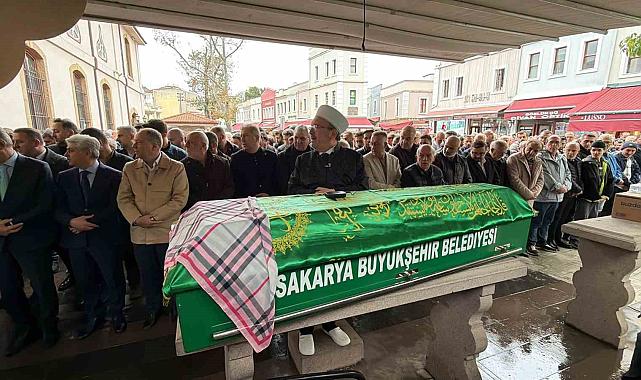 Peribacasının çökmesi sonucu hayatını kaybeden çift son yolculuğuna uğurlandı