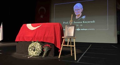 Prof. Dr. İoanna Kuçuradi son yolculuğuna uğurlandı