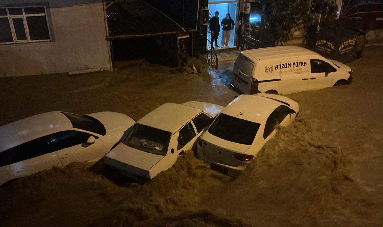 SAKARYA’DA SAĞANAĞIN BOYUTU ORTAYA ÇIKTI: GÖLKENT’E 240,8 KİLOGRAM YAĞIŞ!