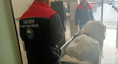 SAKARYA’DA SUCUKTA DOMUZ ETİ ÇIKTI: 2,6 TON ÜRÜN İMHA EDİLDİ, İŞLETME KAPATILDI!
