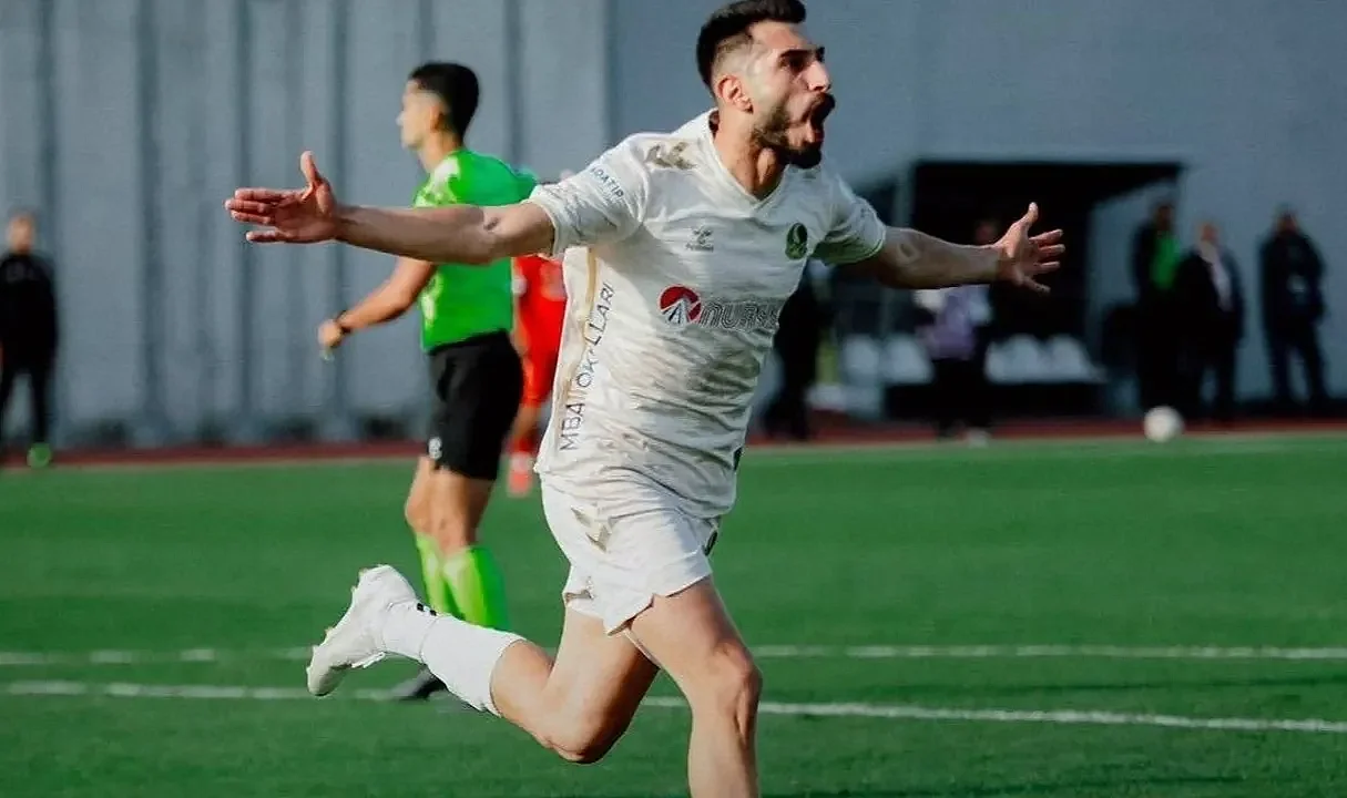 SAKARYASPOR’DAN MUHTEŞEM GERİ DÖNÜŞ! 6 DAKİKADA ZİRVEYE DAMGA VURDU