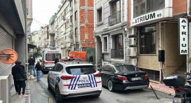 Şişli'de çatıya çıkan genç kadın apartman boşluğuna düşerek hayatını kaybetti