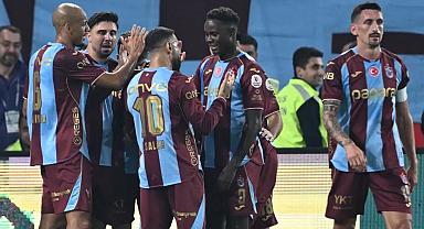 TRABZONSPOR’DAN BEŞİKTAŞ’A DERBİ DARBESİ! 2-0’LIK ZAFERLE 3 PUANI KAPTI