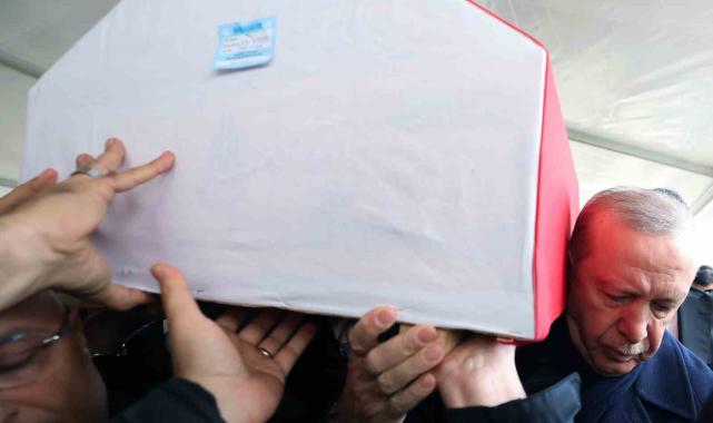 Trafik kazasında hayatını kaybeden Üsküdar Belediye Başkan Vekili Dündar Ziya Gültekin son yolculuğuna uğurlandı