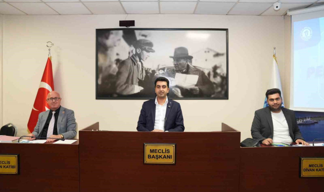 Tuzla Belediyesi'nin 2027 bütçesi oy çokluğuyla kabul edildi
