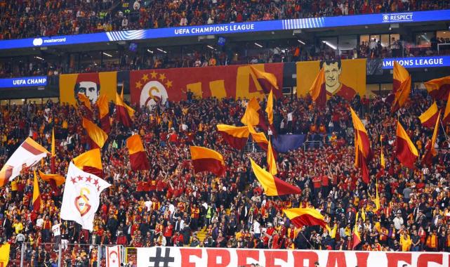 UEFA Şampiyonlar Ligi: Galatasaray: 0 - Barcelona: 0
