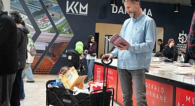 Valizler bu kez kitaplarla doluyor