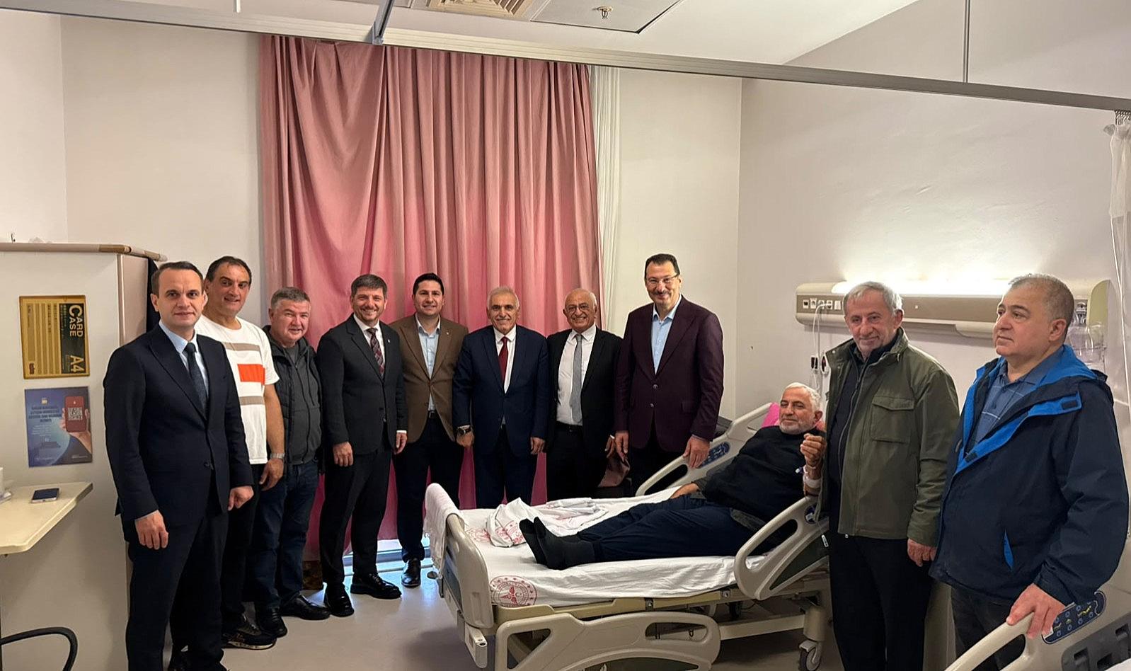 Yunus Özçelik ameliyata alındı; Sevenleri dua ve destek için bir araya geldi